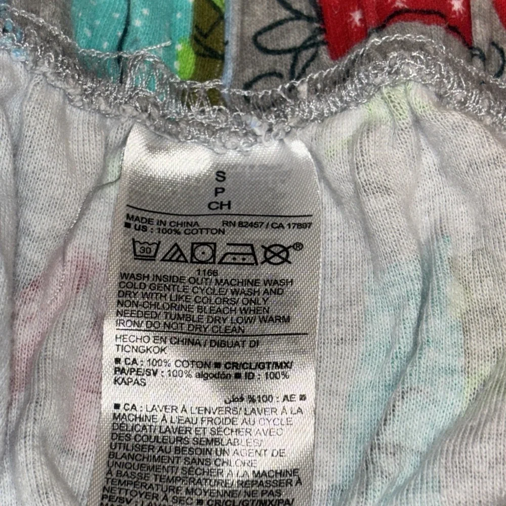 Star Wars Baby Yoda Christmas Sweater‎ Size Small, Two Piece